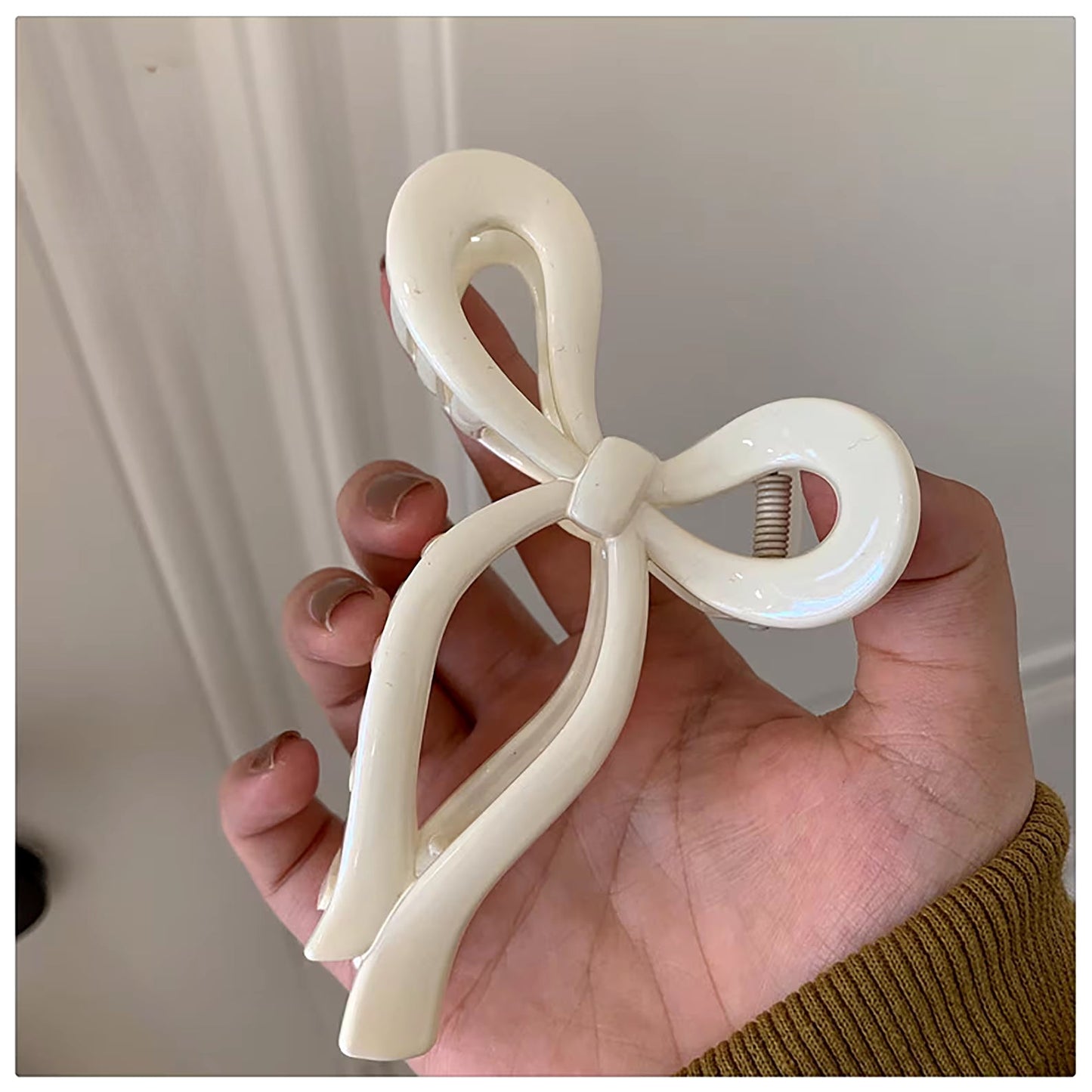 Bow Clip